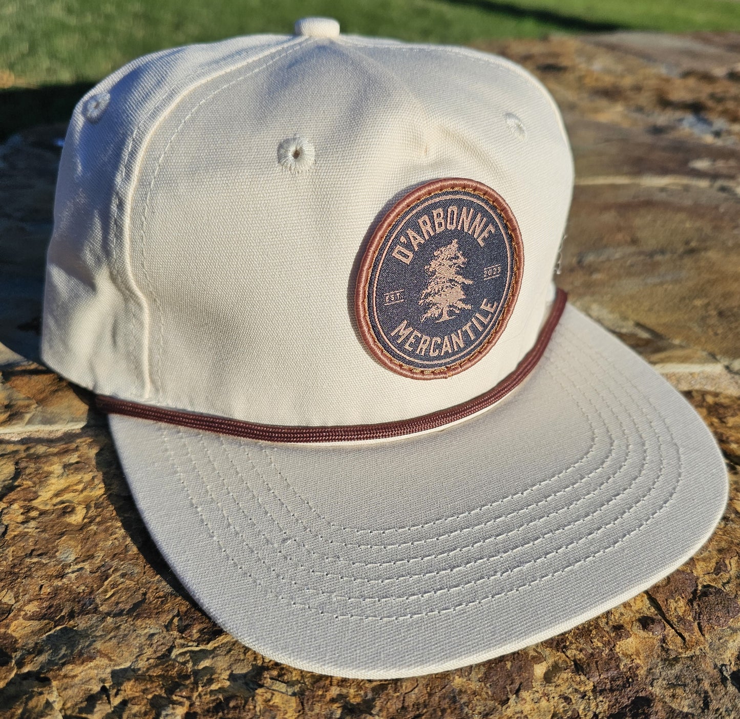 The Bussey Break - NEW - Cream/Brown Rope